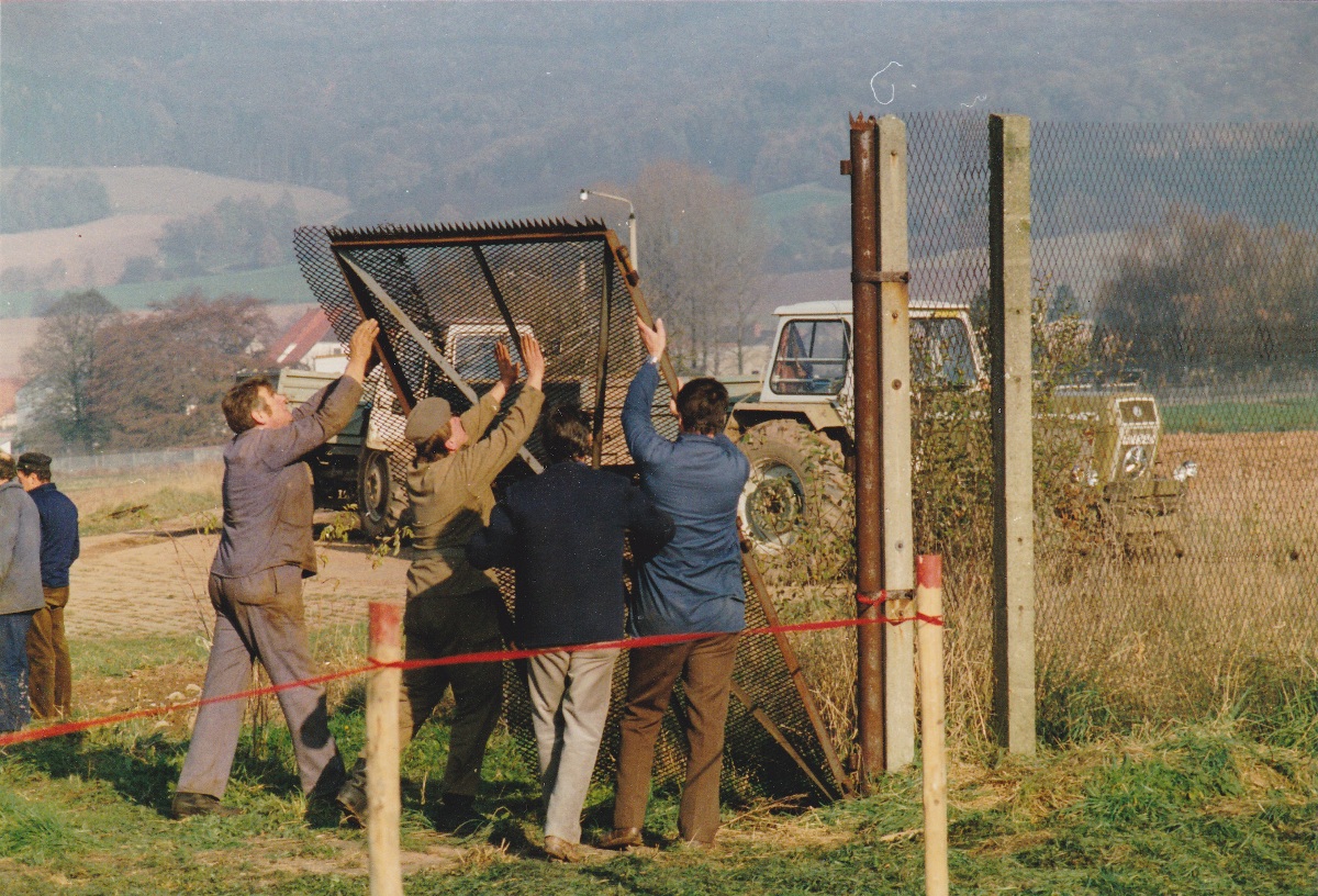 Tor fällt 17.11.1989