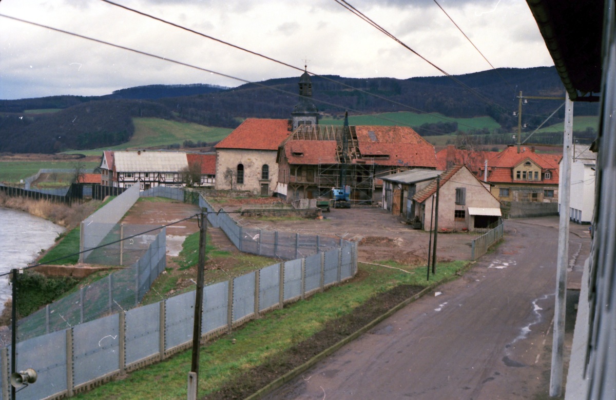 Abriss Unterhaus in Wahlhausen 1988 - Bild 1