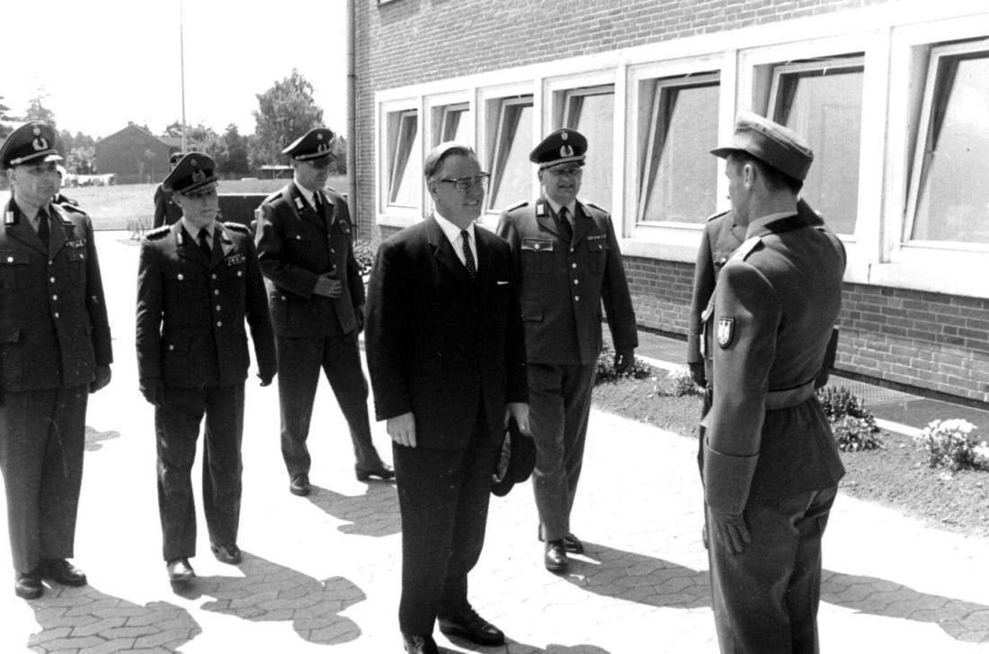 Minister Lücke 2