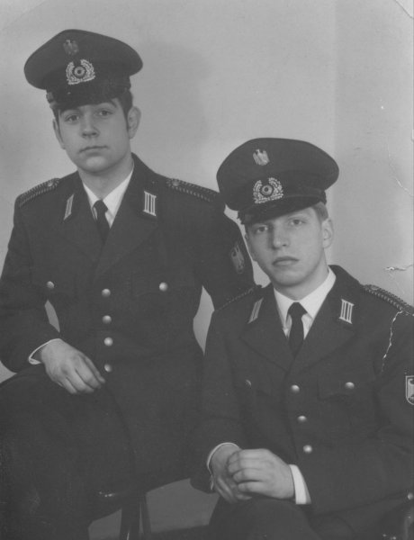 1969